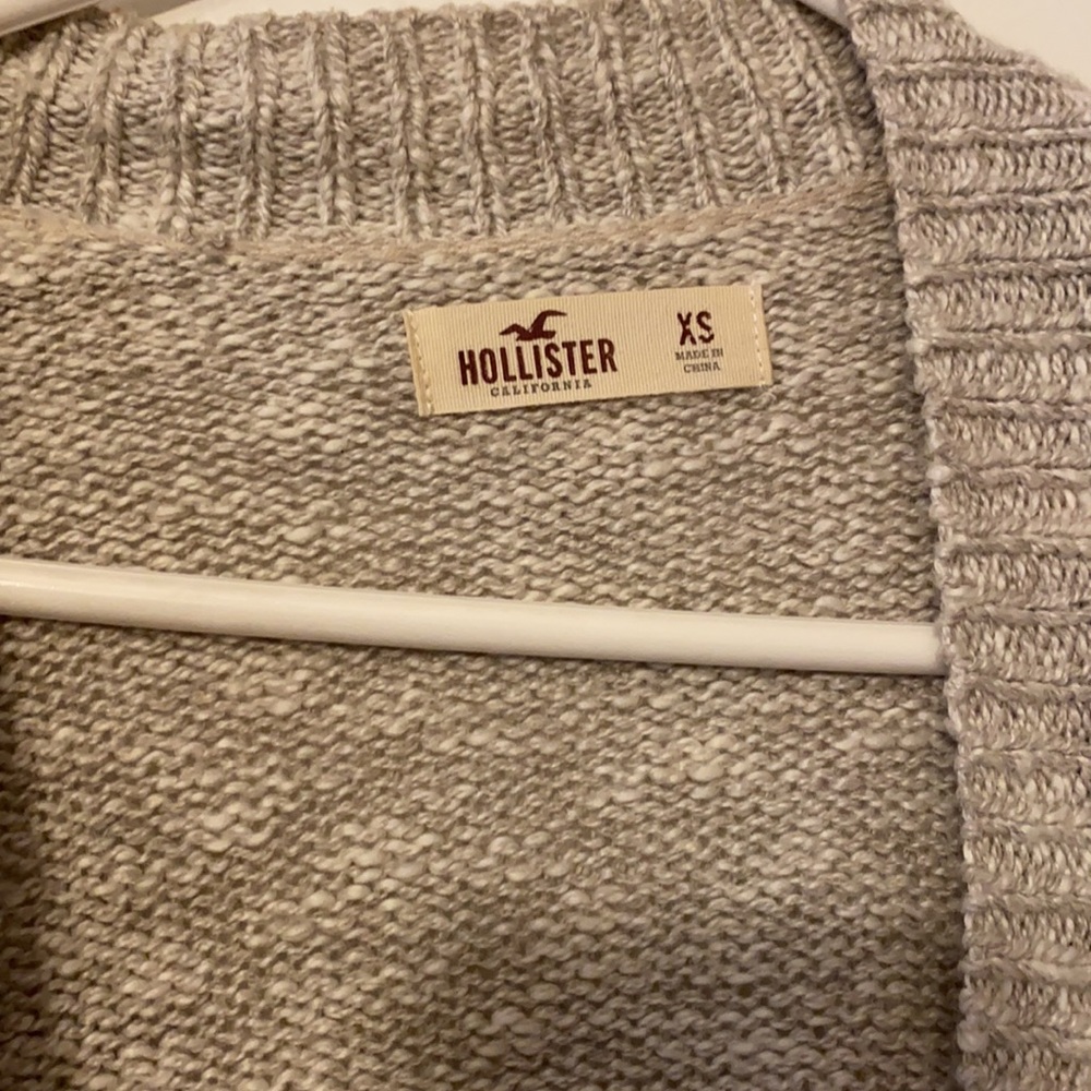 Cardigan - Picture 2 of 3